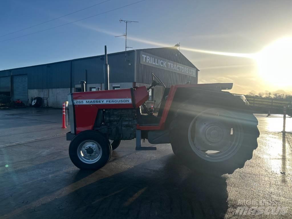 Massey Ferguson 265 Traktorer