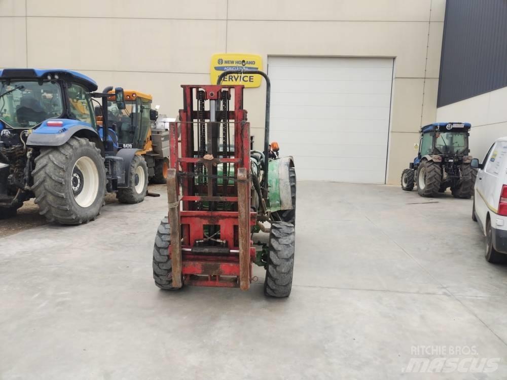 John Deere 2450 Traktorer