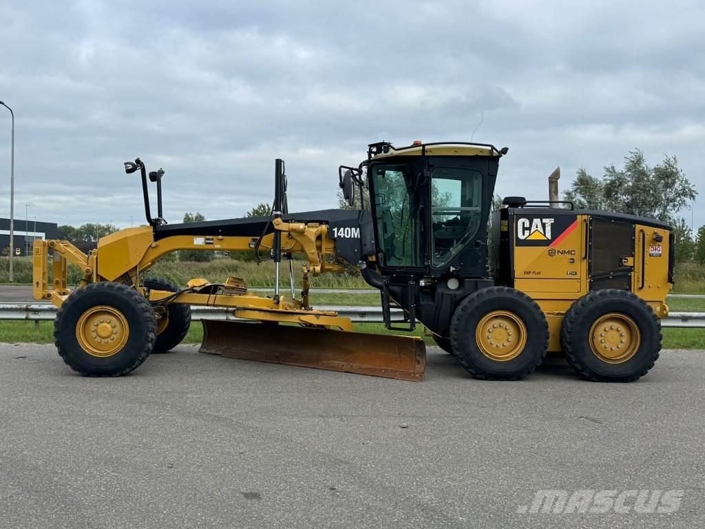 CAT 140M Veihøvler