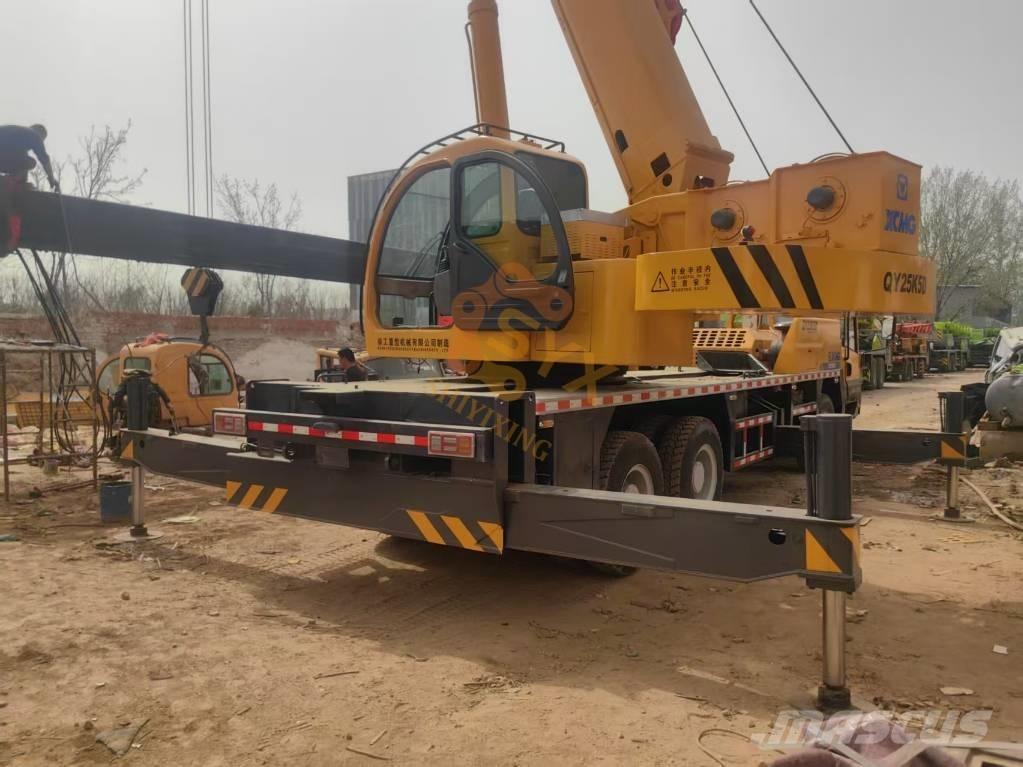 XCMG QY25K5D_1 Allterreng kraner