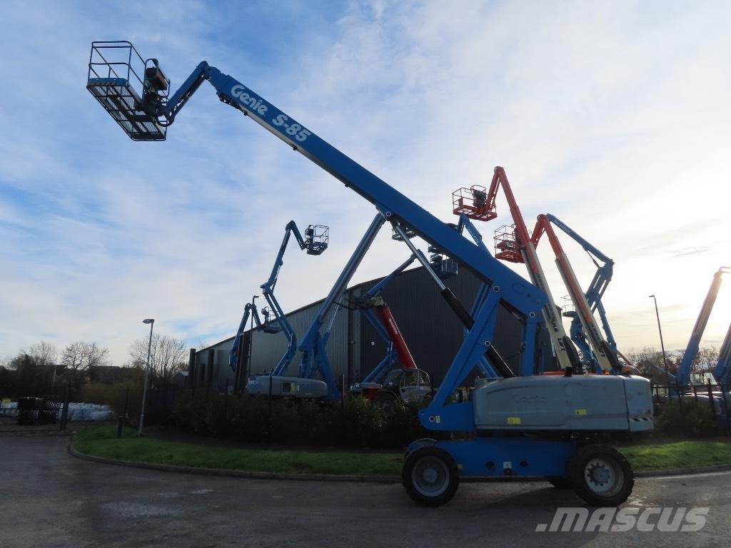 Genie S 85 Teleskop bomlifter