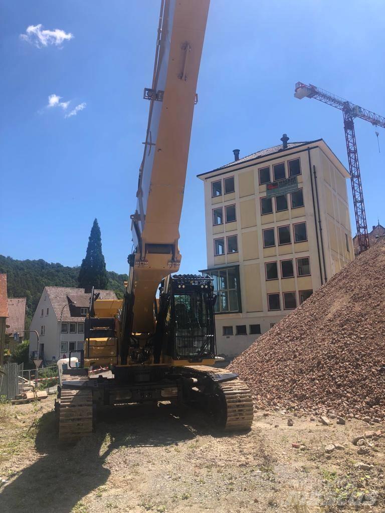 CAT 352 Gravemaskiner for riving