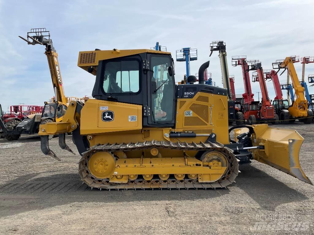 DEERE 550K Dozere Beltegående
