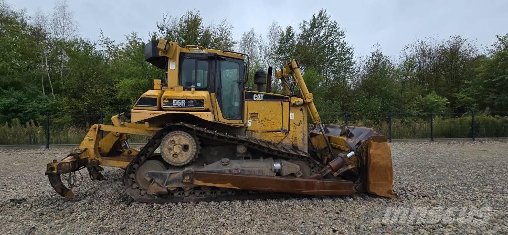 CAT D 6 R XL II Dozere Beltegående