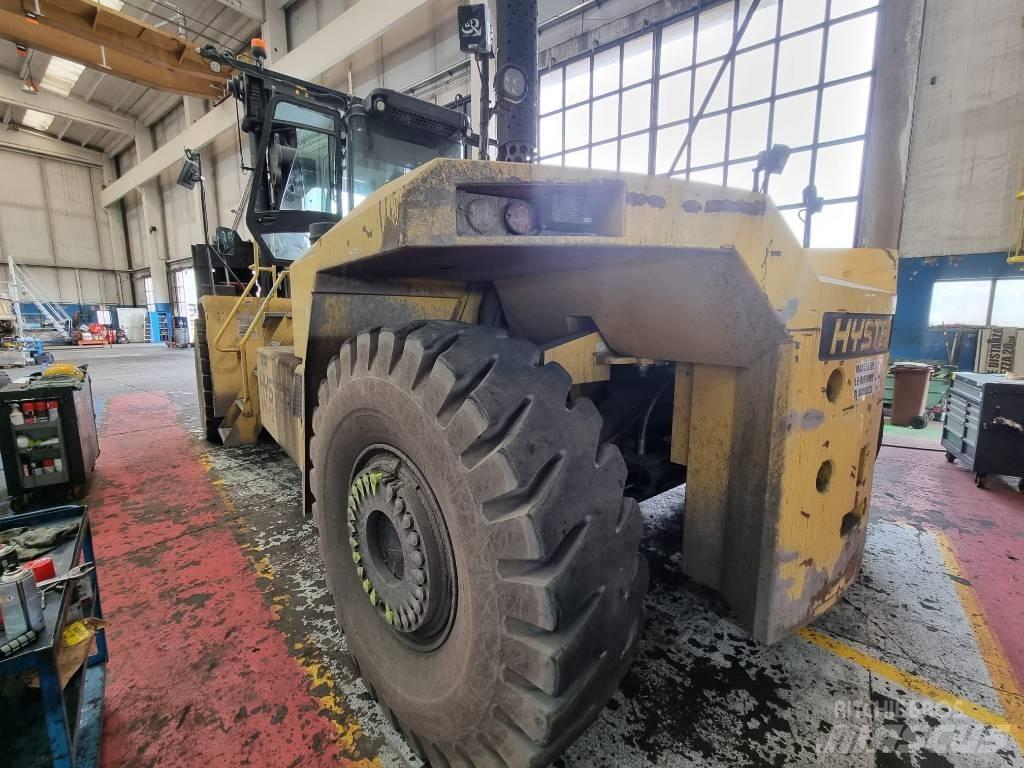 Hyster H48.00XMS-12 Diesel Trucker