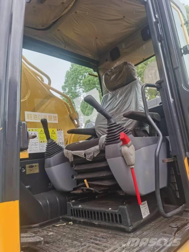 Komatsu PC 450-8 Beltegraver