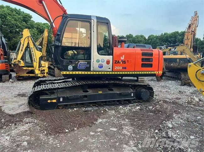 Hitachi ZX 200 Beltegraver