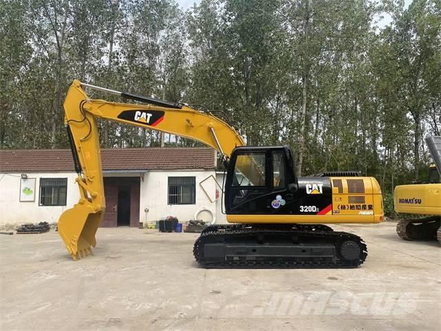 CAT 320D2 Beltegraver