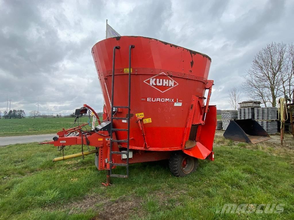 Kuhn EuroMix Blande- og fôringsmaskiner
