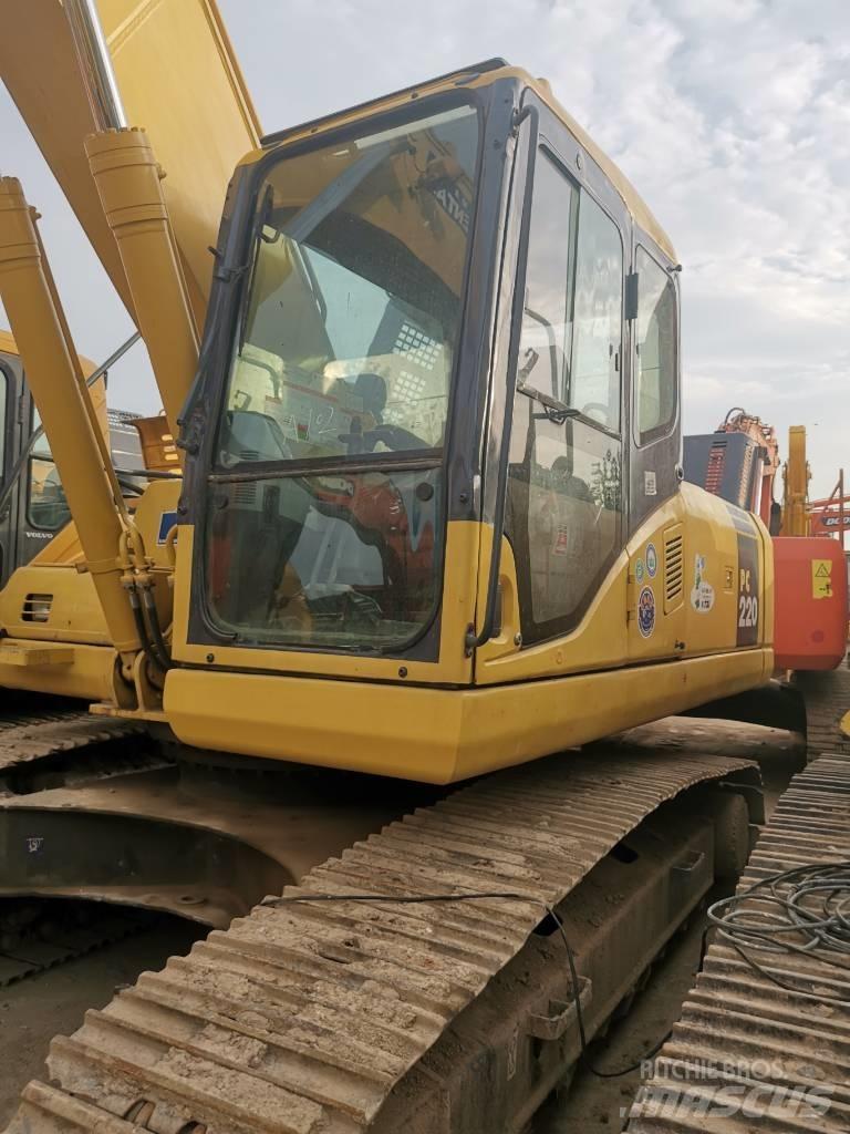 Komatsu PC 220 LC-7 Beltegraver