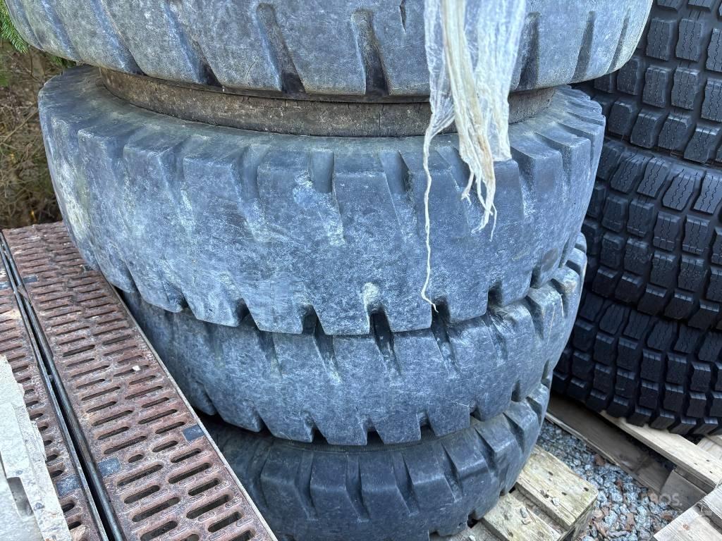 Hitachi ZX 140 W-5B Hjulgravere