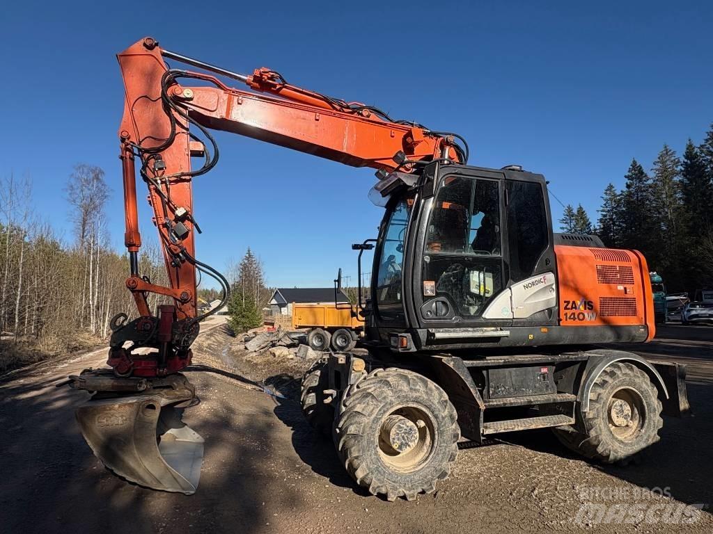 Hitachi ZX 140 W-5B Hjulgravere
