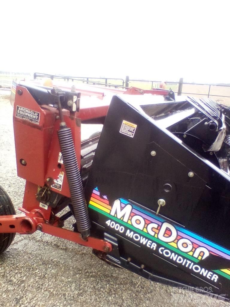 MacDon 4000 Haybine Anlegg - Annet