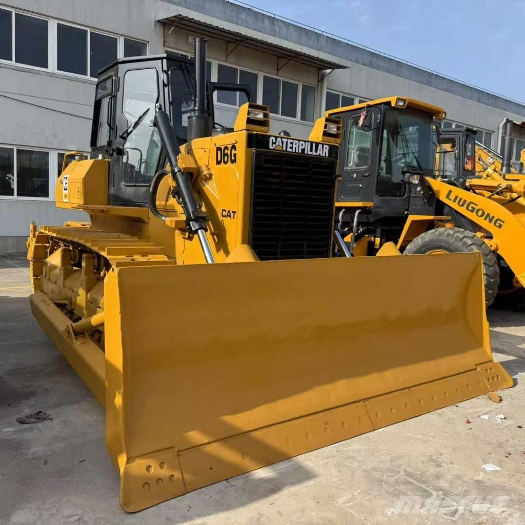 CAT D 6 G Dozere Beltegående