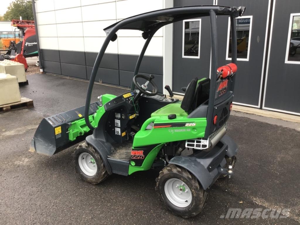 Avant 225 Kompaktlaster