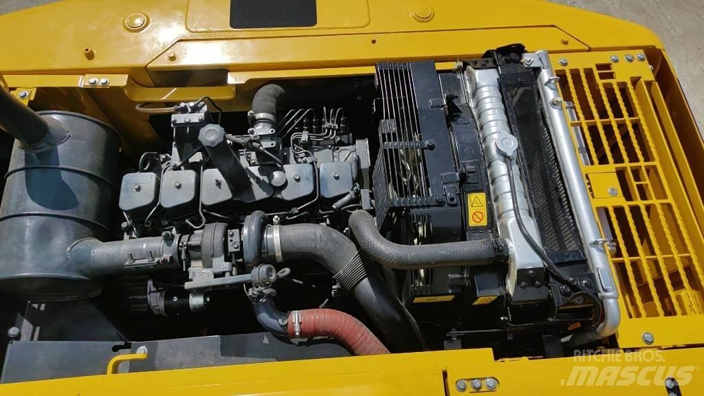 Komatsu PC 220-7 Beltegraver