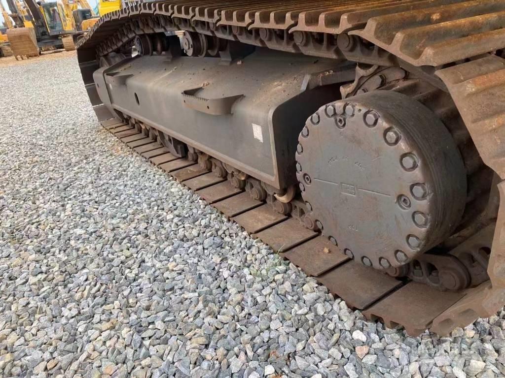 Komatsu 350-7 Beltegraver