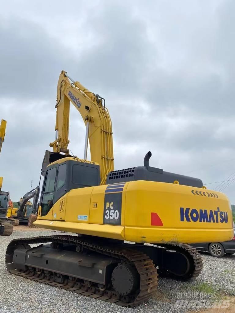 Komatsu 350-7 Beltegraver