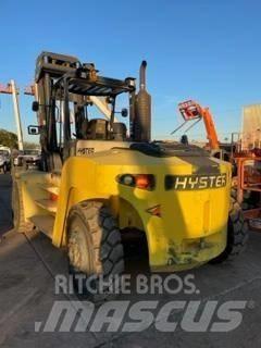 Hyster H360HD2 Diesel Trucker