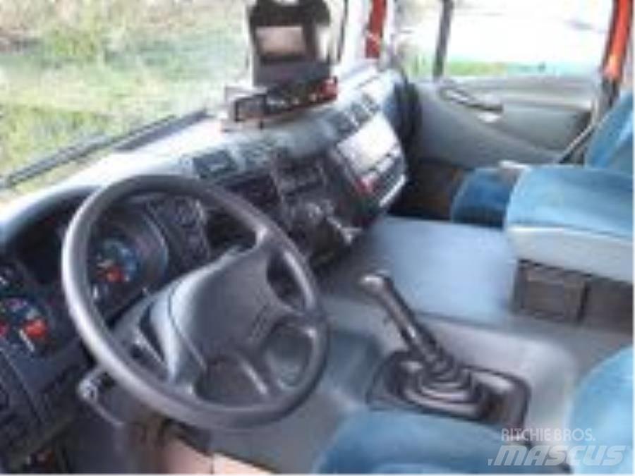 DAF CF75 FAN Renovasjonsbil
