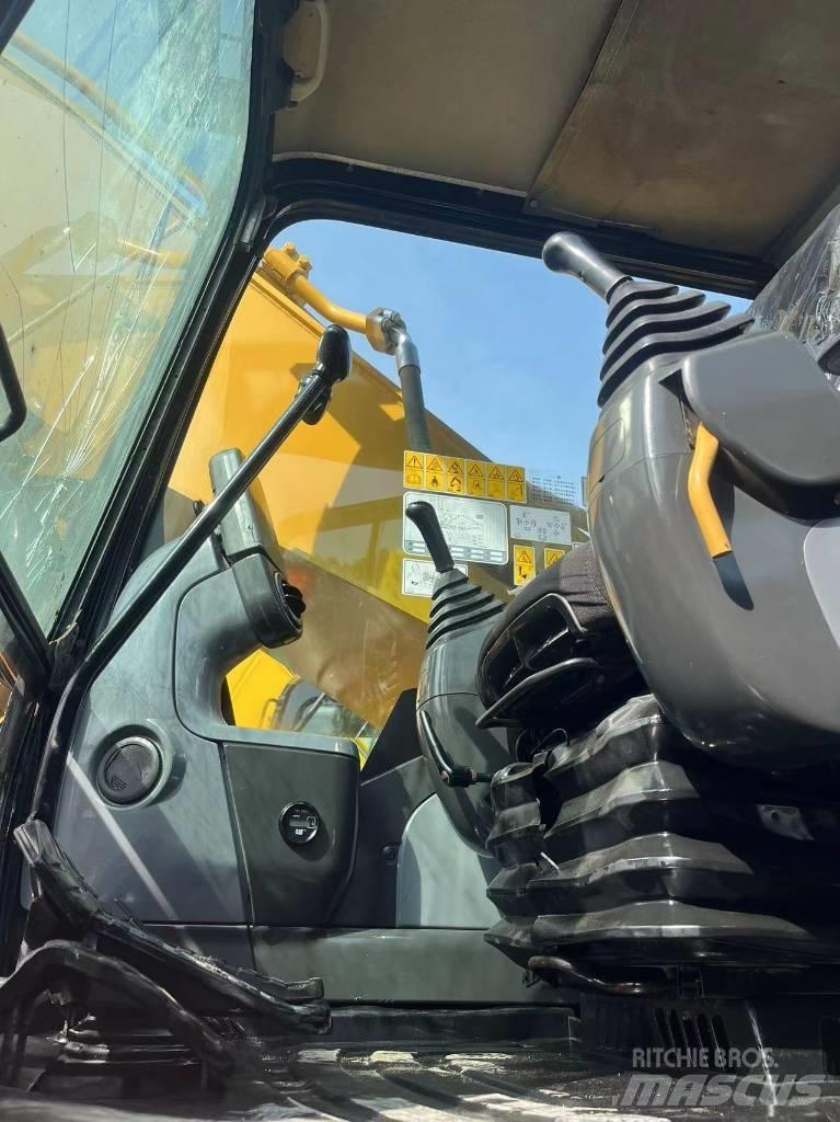 CAT 336 D2 Beltegraver