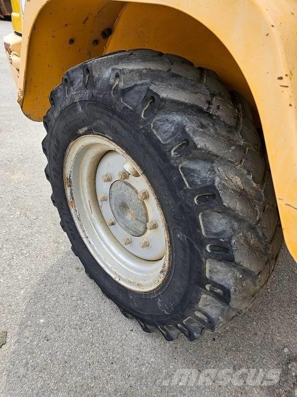 Volvo L 30 B Hjullastere