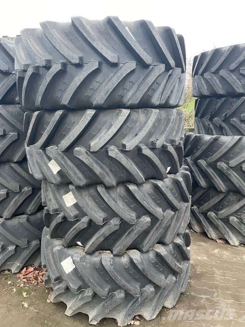 BKT IF 600/70R28 Dekk, hjul og felger