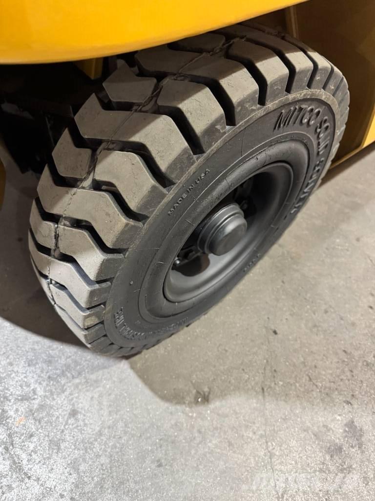 CAT GP 25 K Gaffeltrucker - Annet