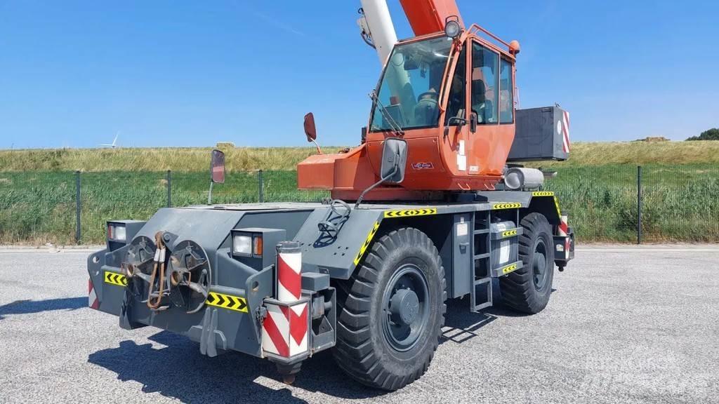 Terex RC30 Røff terreng kraner
