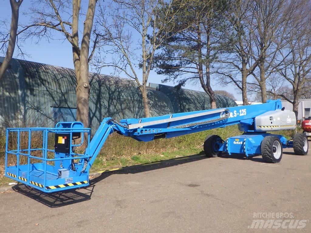 Genie S125 Teleskop bomlifter