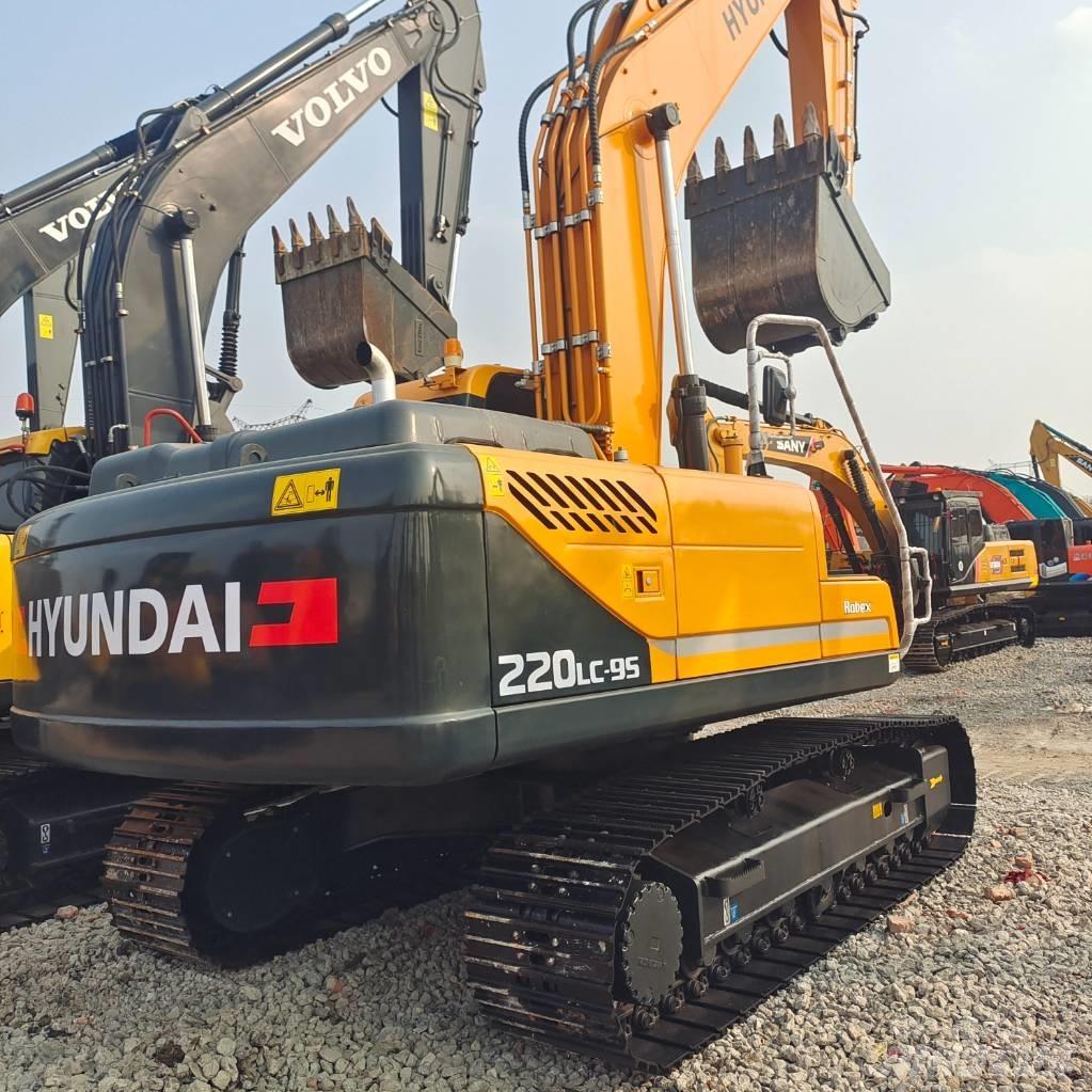 Hyundai R220LC-9S Beltegraver