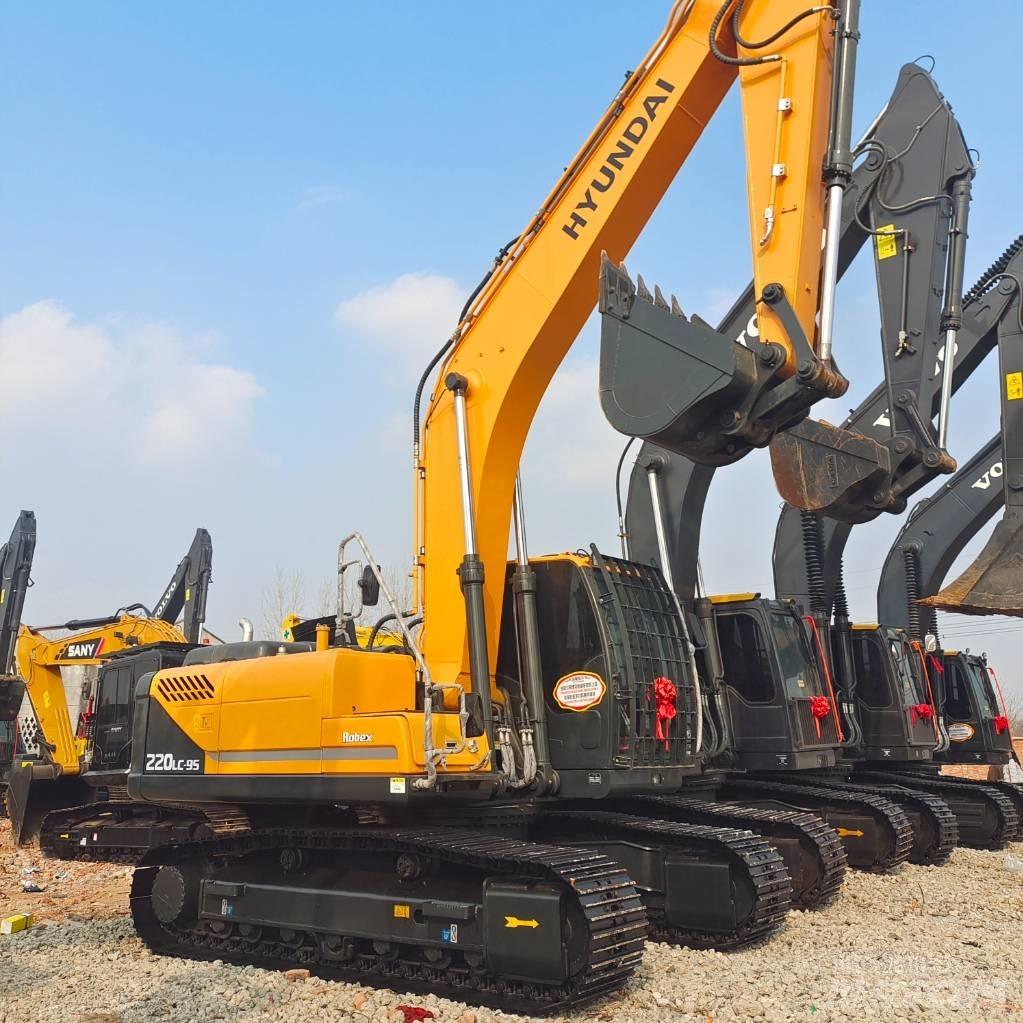 Hyundai R220LC-9S Beltegraver