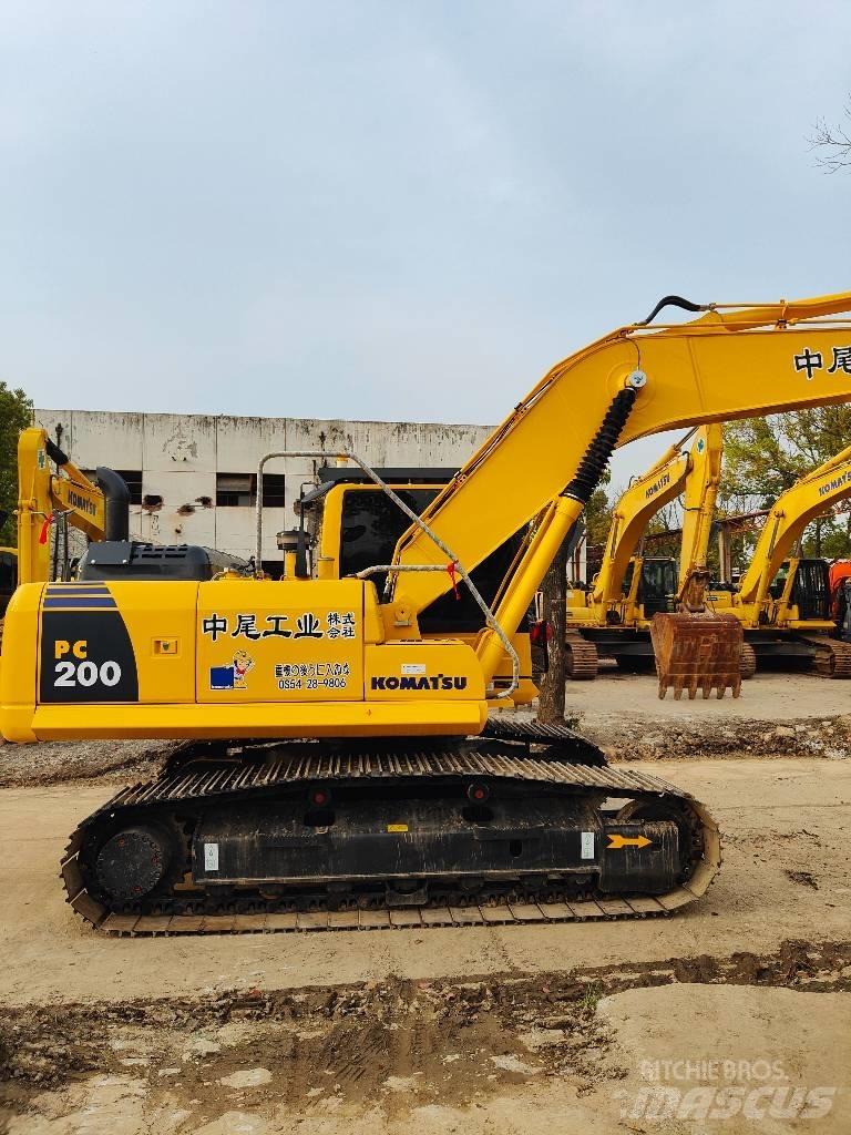 Komatsu PC200 Beltegraver