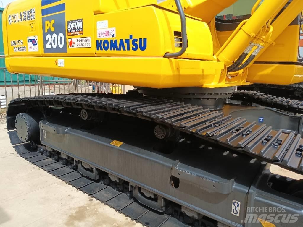 Komatsu PC 200 Beltegraver