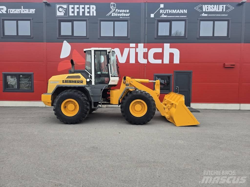 Liebherr L 522 Traktorer