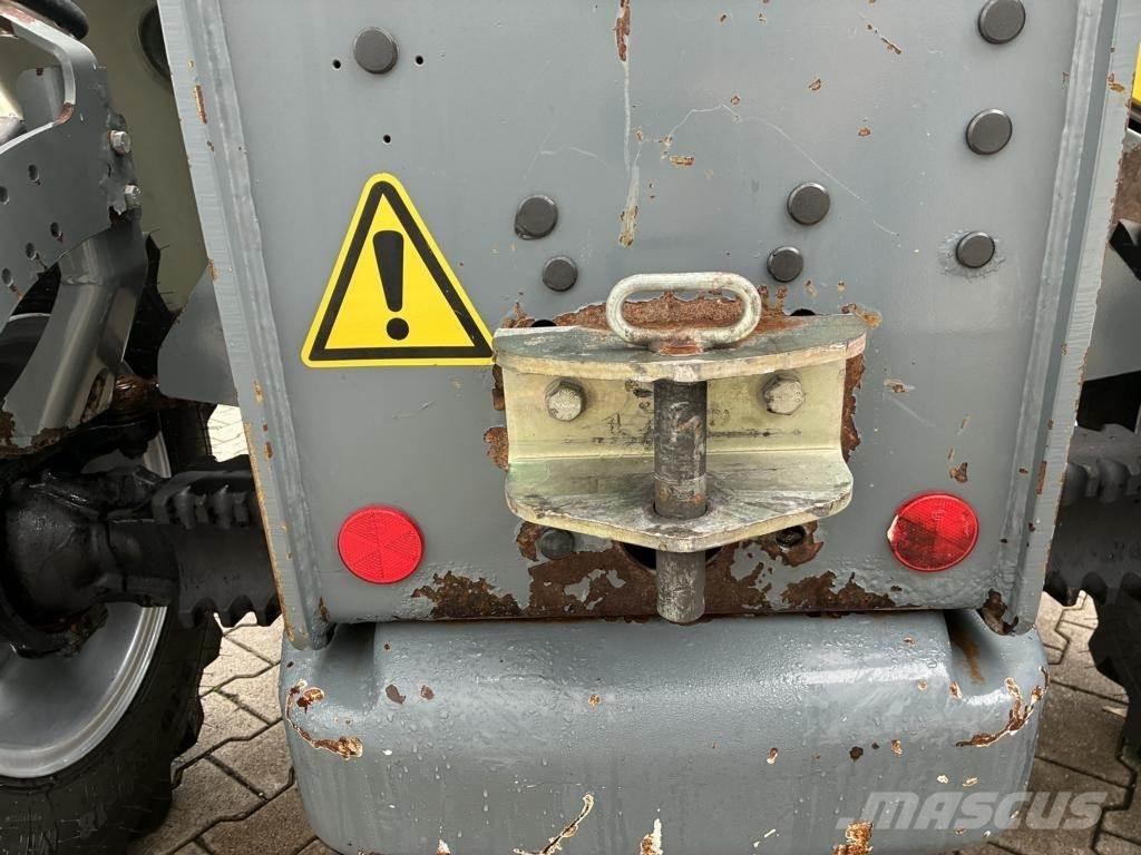 Kramer 2506 Teleskoplastere