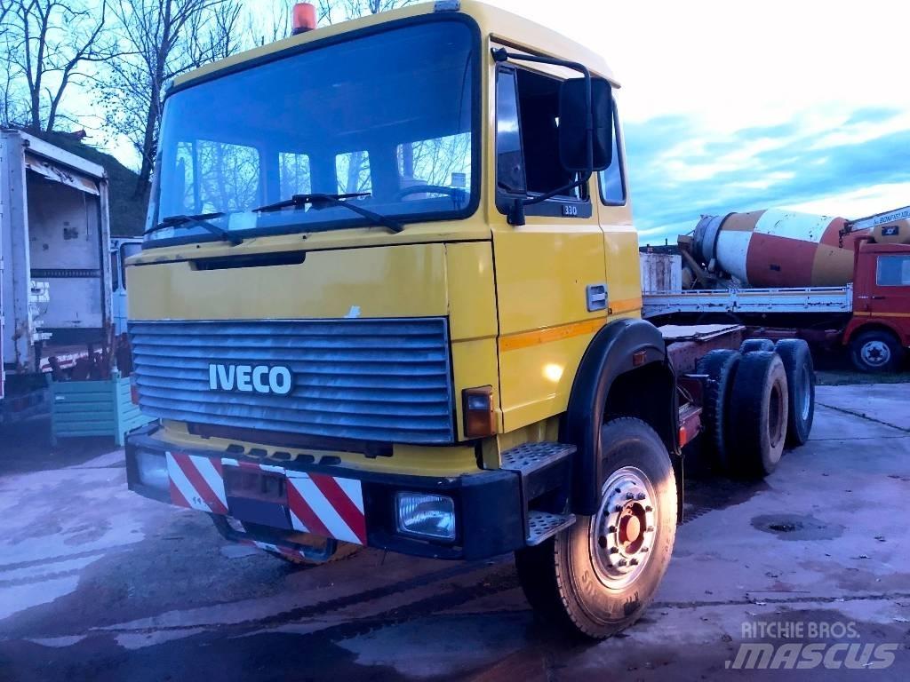 Iveco 330-26 Andre lastebiler