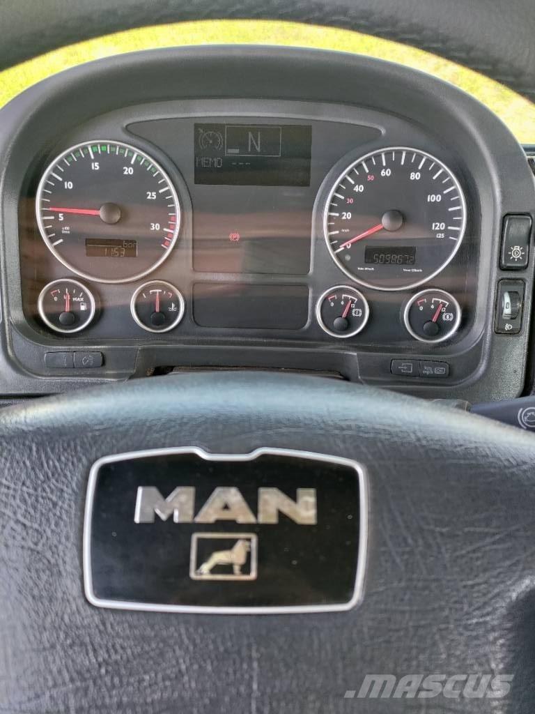 MAN TGL 12.240 Kranbil