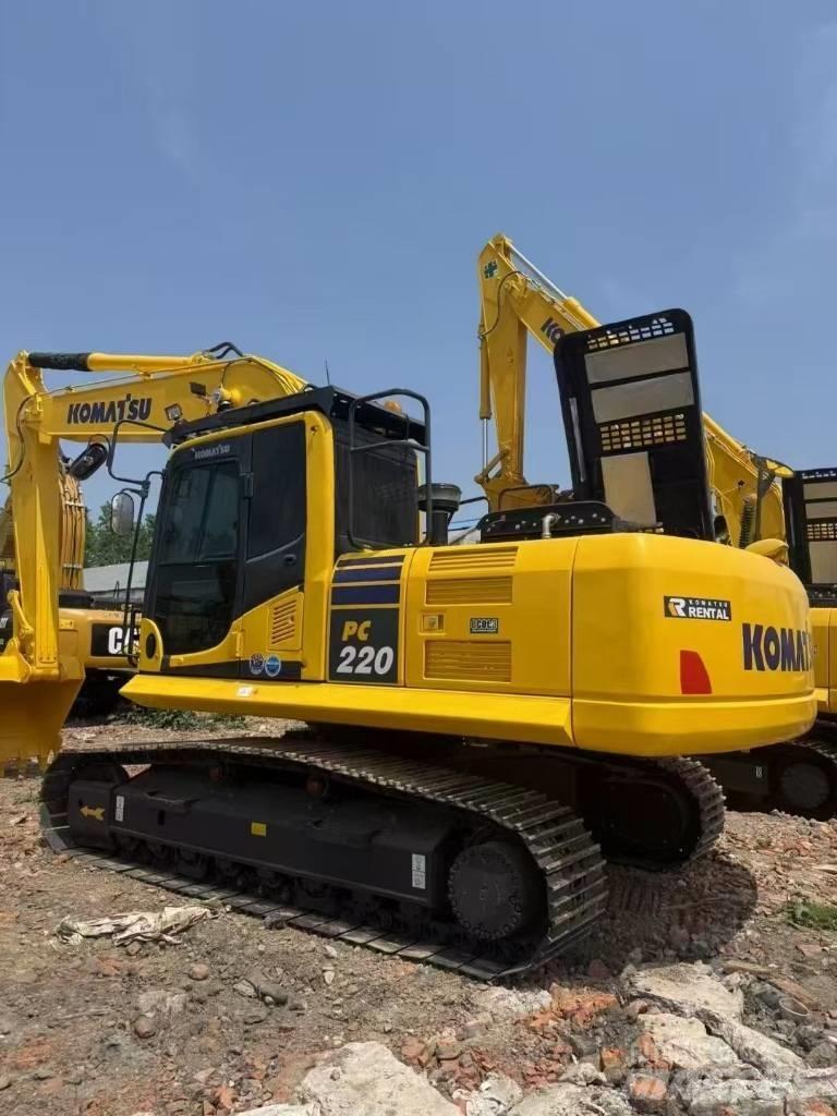 Komatsu 220LC-8 Beltegraver
