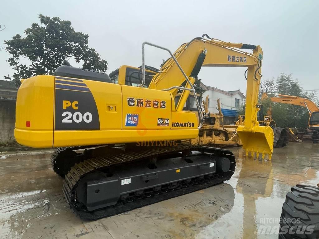 Komatsu PC 200 Beltegraver