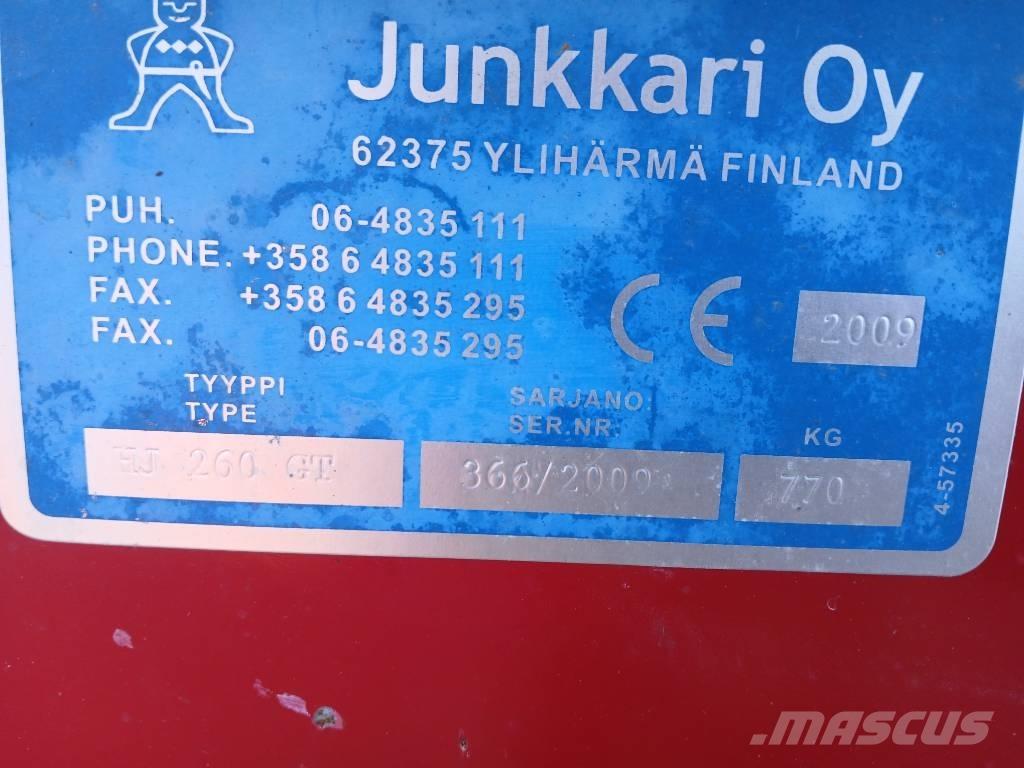 Junkkari HJ 260 GT Fliskuttere