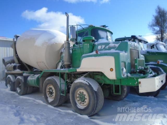 Mack 600 Andre lastebiler