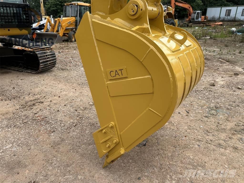 CAT 320 D Beltegraver