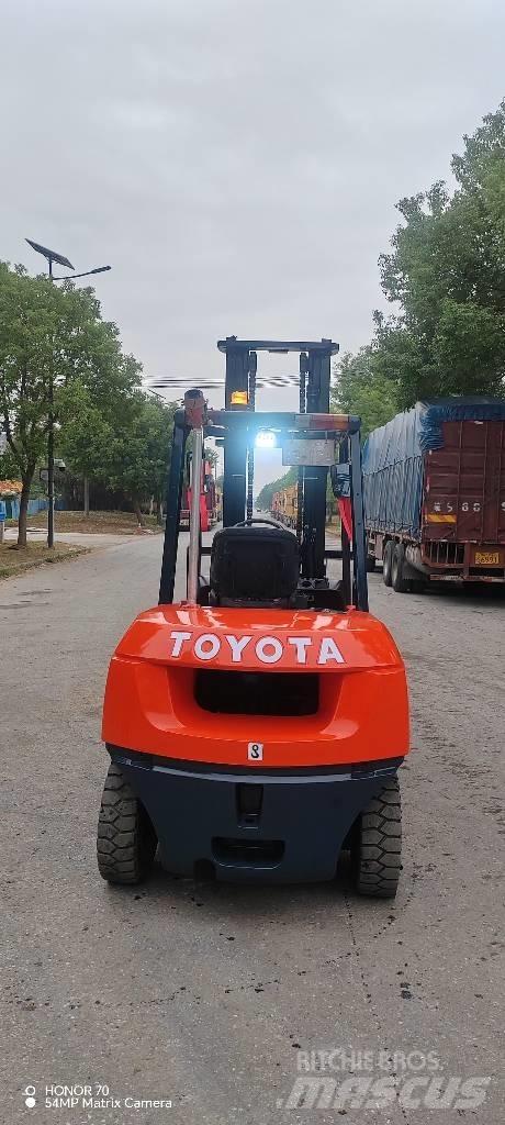 Toyota FD 50 Diesel Trucker