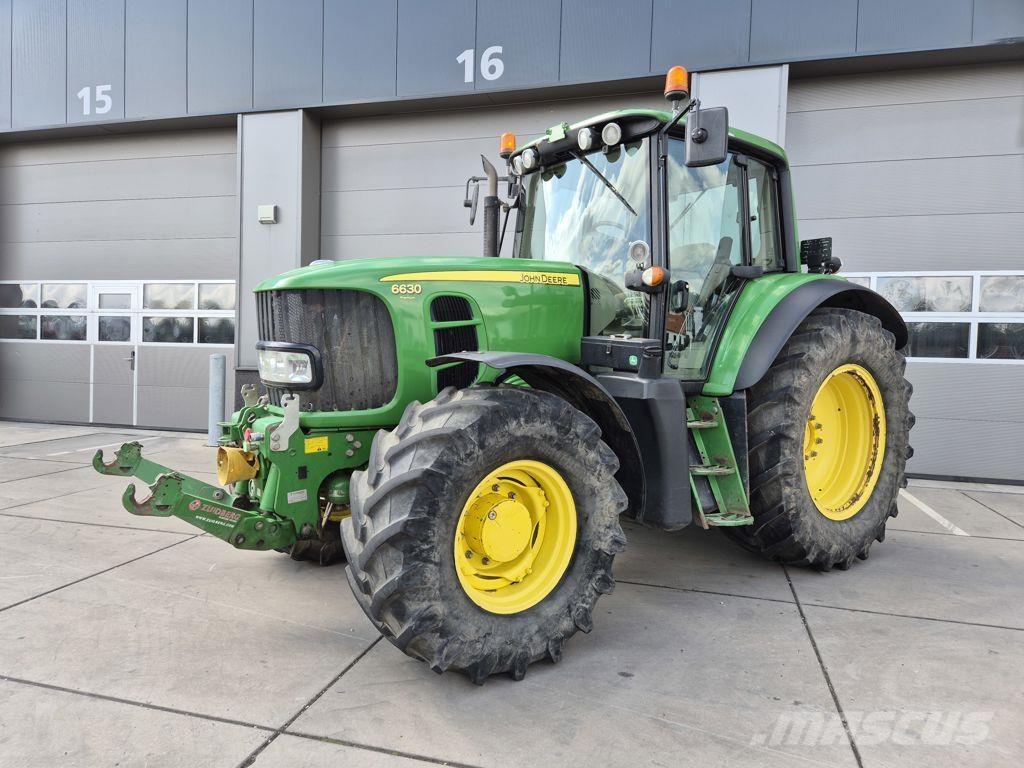 John Deere 6630 Traktorer