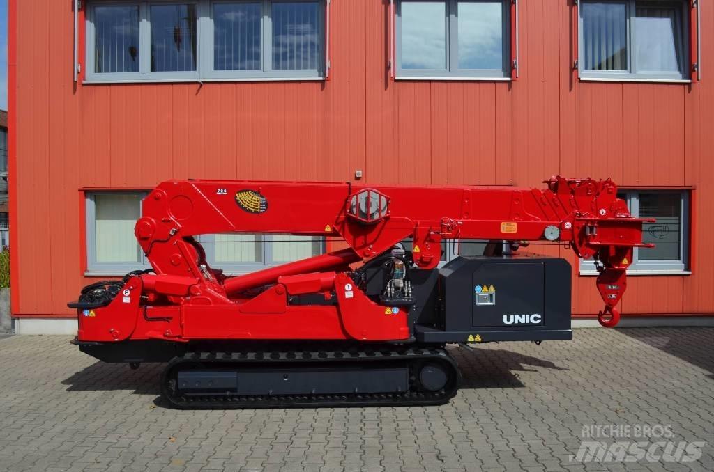 Unic URW-806 Beltegående Kran