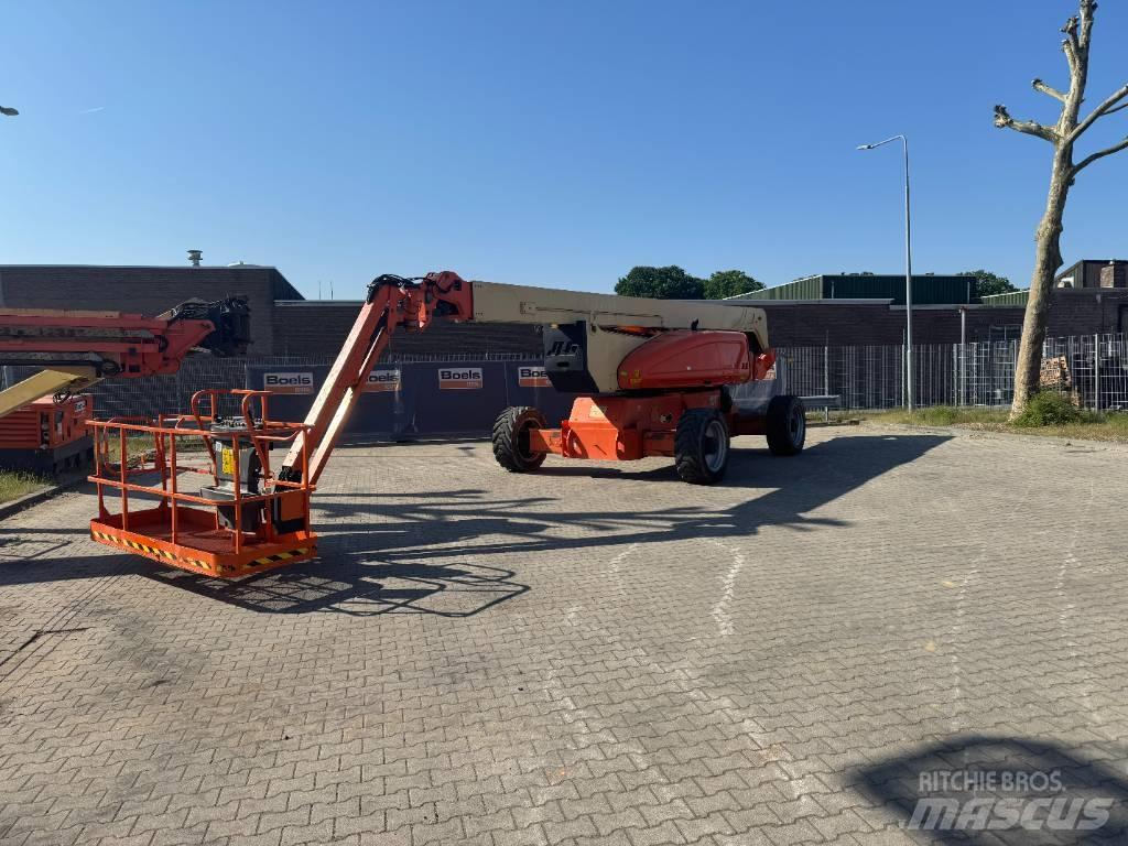 JLG 1250AJPG Leddede bomlifter