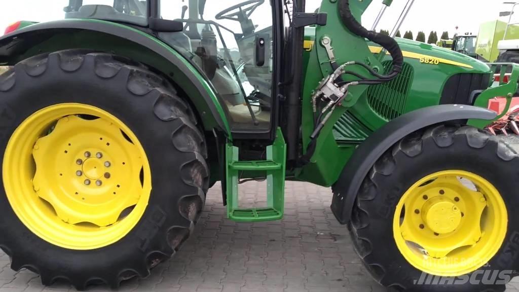 John Deere 5820 Traktorer