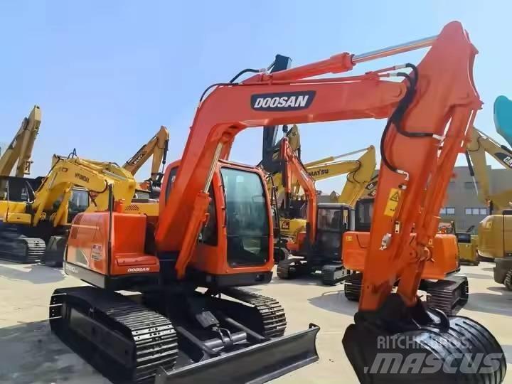 Doosan DX 80 - 9C Minigravere <7t