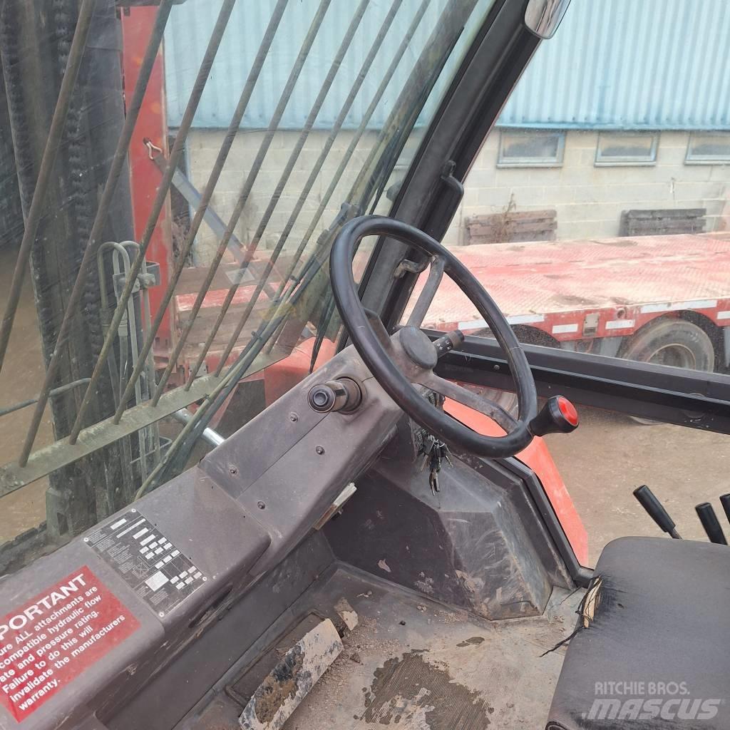 Manitou M 26.4 Terrenggående gaffeltruck